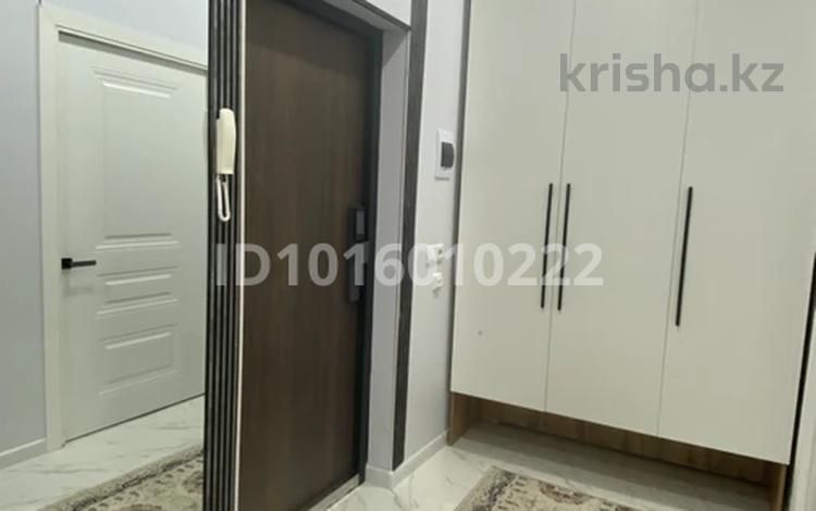 1-комнатная квартира · 97 м² · 10/10 этаж, Микрорайон Асар 2 за 250 000 ₸ в Шымкенте, Абайский р-н — фото 2
