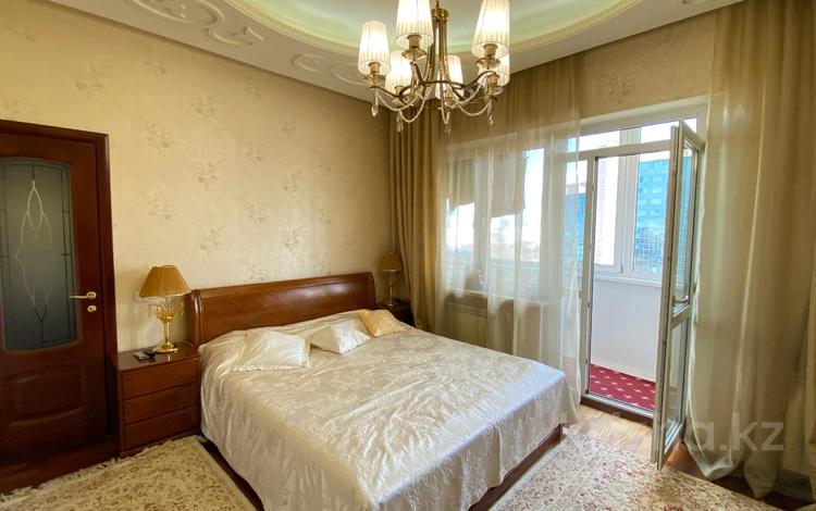 3-комнатная квартира · 112 м² · 11/12 этаж, микрорайон Керемет за 90 млн ₸ в Алматы, Бостандыкский р-н — фото 13