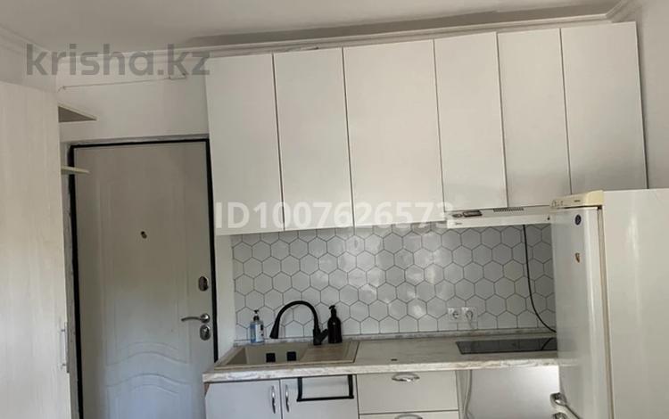 1-комнатная квартира · 12 м² · 1/5 этаж, Жумалиева 80 за 120 000 ₸ в Алматы, Алмалинский р-н — фото 2