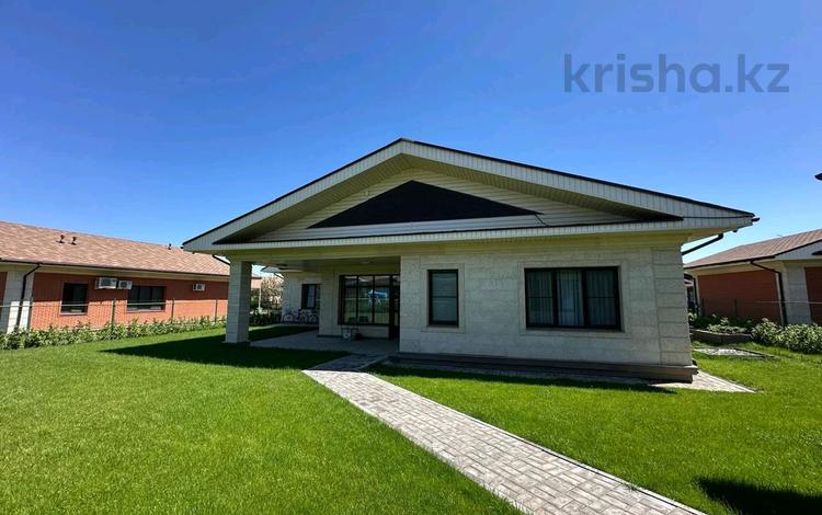 Отдельный дом · 5 комнат · 250 м² · 10 сот., Мустафина 55 — 8 озер за ~ 305.6 млн 〒 в Теренкаре — фото 2