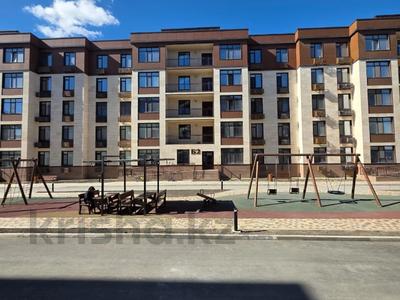 2-бөлмелі пәтер · 81 м² · 1/5 қабат, Абулхайр-хана 56/6, бағасы: 31 млн ₸ в Атырау