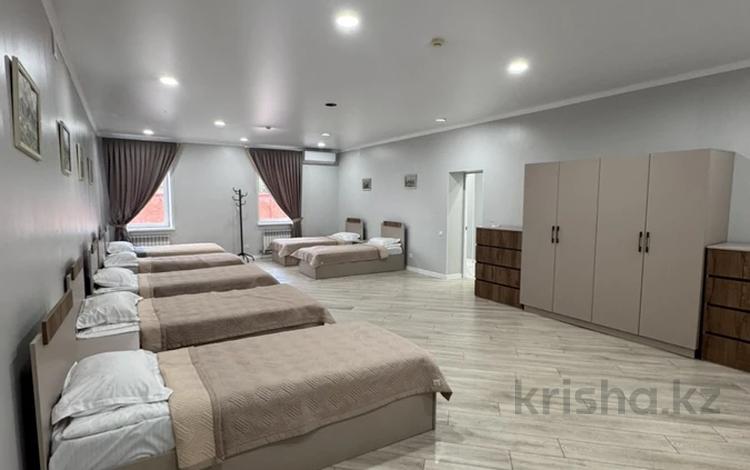 Отдельный дом · 15 комнат · 600 м² · 6 сот., Павлова за 4 млн ₸ в Экибастузе — фото 2