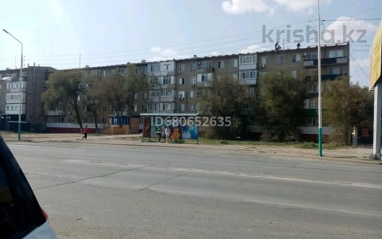 1-комнатная квартира · 31.3 м² · 1/5 этаж, мкр Лесхоз, ул Кубаш Медеубаева,авангард 11 за 12 млн ₸ в Атырау — фото 2