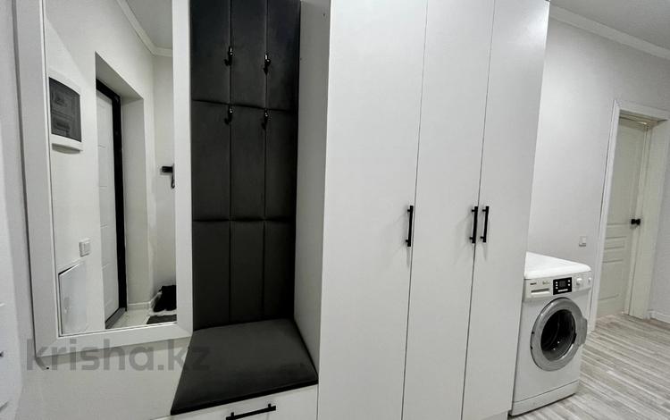 2-бөлмелі пәтер · 49 м² · 12/17 қабат, Варламова 33, бағасы: 46.5 млн ₸ в Алматы, Алмалинский р-н — фото 2