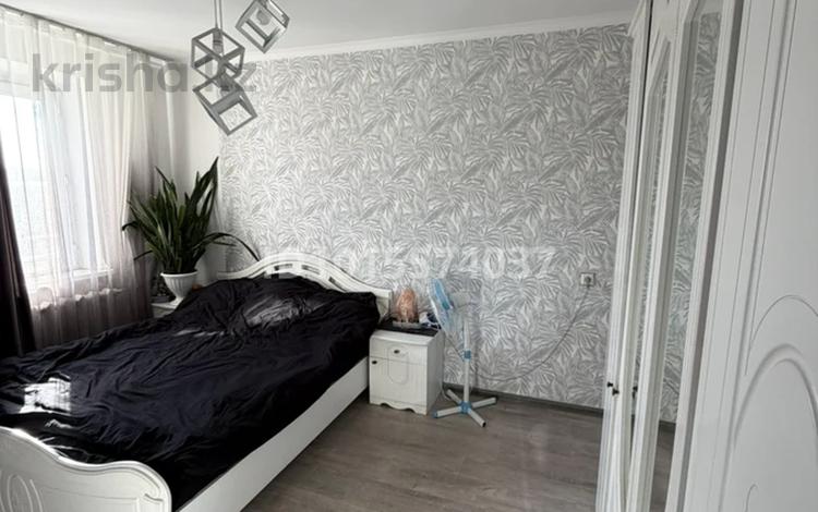 2-комнатная квартира · 54 м² · 5/10 этаж, мкр Юго-Восток, 28й микрорайон 11/2 — Сатыбалдина за 23.5 млн ₸ в Караганде, Казыбек би р-н — фото 2