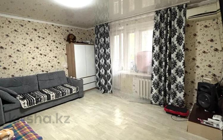 1-бөлмелі пәтер · 33 м² · 2/5 қабат, чехова 19, бағасы: 8.5 млн ₸ в Уральске — фото 3