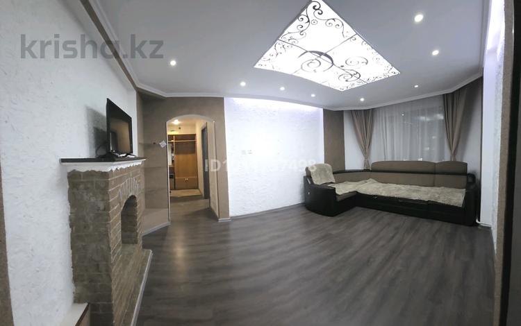 3-комнатная квартира · 70 м² · 5/5 этаж, Кокжал барака — Школа 48 за 220 000 ₸ в Усть-Каменогорске — фото 11