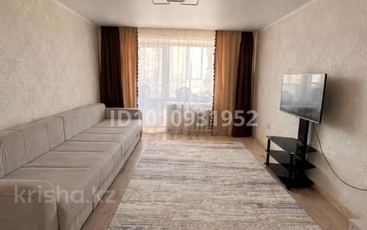 3-бөлмелі пәтер · 58 м² · 2/5 қабат, мкр Михайловка , Академическая 9/1, бағасы: 25 млн ₸ в Караганде, Казыбек би р-н — фото 9