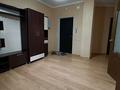 3-комнатная квартира, 100 м², 5/9 этаж помесячно, Баймуханова 45а за 200 000 〒 в Атырау — фото 5