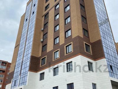 2-комнатная квартира, 76.2 м², 7/10 этаж, Жумабаева 13 за ~ 26.7 млн 〒 в Кокшетау