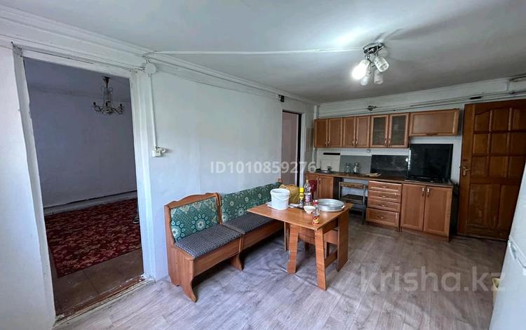 Часть дома · 2 комнаты · 50 м² · 1.5 сот., Солнечная 52А — Мануильского за 23 млн ₸ в Алматы, Ауэзовский р-н — фото 2