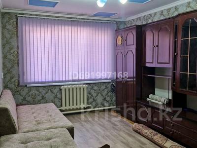 1-комнатная квартира, 31 м², 1/2 этаж, 2 мкр 2 мкр за 12 млн 〒 в Туркестане
