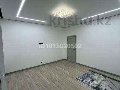 2-бөлмелі пәтер · 67 м² · 1/6 қабат, Айгүл ш/а, Желтоқсан 1б 19, бағасы: 33.5 млн ₸ в Уральске, мкр Айгуль