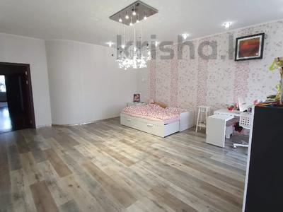 5-комнатная квартира · 266 м² · 10/11 этаж, АКАДЕМИКА САТПАЕВА 336 за 137 млн 〒 в Павлодаре