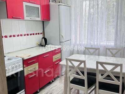 2-бөлмелі пәтер · 46 м² · 4/9 қабат, 30-шағынаудан 3/2 — Гапеева, бағасы: 180 000 ₸ в Караганде, Казыбек би р-н
