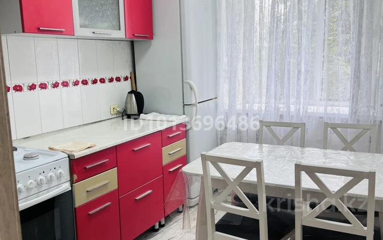 2-бөлмелі пәтер · 46 м² · 4/9 қабат, 30-шағынаудан 3/2 — Гапеева, бағасы: 180 000 ₸ в Караганде, Казыбек би р-н — фото 2