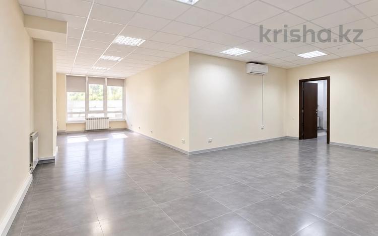 Офисы, образование, кабинеты и рабочие места · 60 м² за 540 000 ₸ в Астане, Нура р-н — фото 2