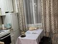 4-бөлмелі пәтер · 61 м² · 4/5 қабат, 17- микрорайон 50, бағасы: 17 млн ₸ в Караганде — фото 7