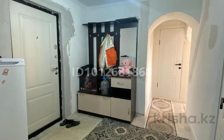 2-комнатная квартира · 38 м² · 4/5 этаж, санкибай батыр 157 — пересечение макаренко и санкибай за 11 млн ₸ в Актобе — фото 2