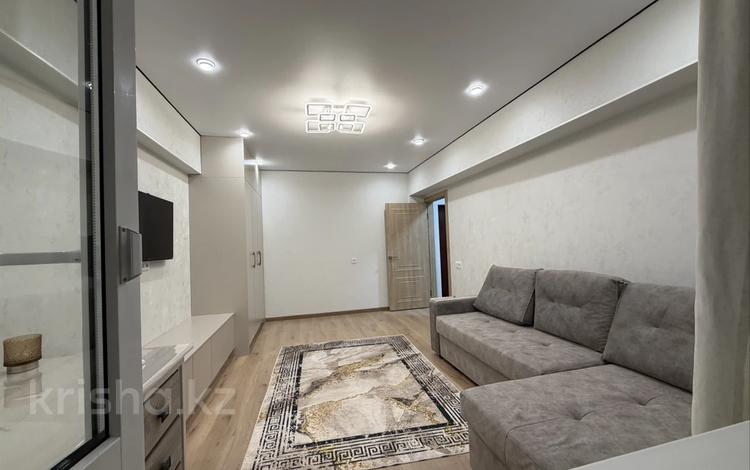 1-бөлмелі пәтер · 38 м² · 4/5 қабат, Назарбаева 247а, бағасы: 350 000 ₸ в Алматы, Бостандыкский р-н — фото 2