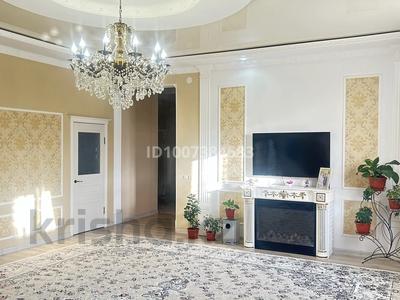 Отдельный дом · 5 комнат · 198 м² · 12 сот., мкр Томарлы, Политехнический колледж 25 за 45 млн 〒 в Атырау