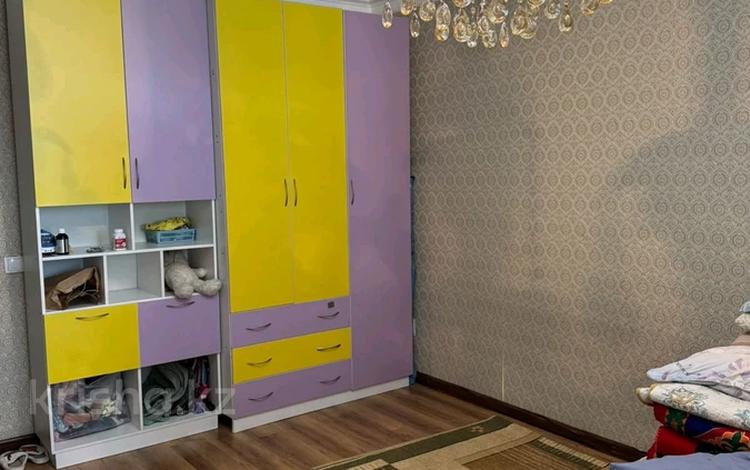 3-бөлмелі пәтер · 63 м² · 2/9 қабат, Тлендиева 50/1, бағасы: 29.9 млн ₸ в Астане — фото 2