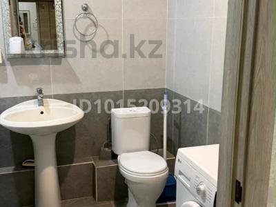 2-бөлмелі пәтер · 53.2 м² · 5/9 қабат, Толе би 285 к11, 285/8 к12, 285/8 к13, 285/8 к14, 285/8 к15, 285/8 к16, 285/8 к17, бағасы: 41 млн ₸ в Алматы, Ауэзовский р-н
