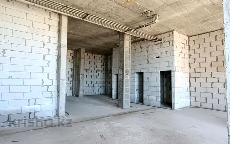 Еркін, кеңселер, дүкендер мен бутиктер, қоймалар, қоғамдық тамақтану орны, сұлулық салондары, медорталықтар мен дәріханалар, білім орталықтары, ойын-сауық · 124 м², бағасы: 44 млн ₸ в Астане, Сарайшык р-н — фото 2
