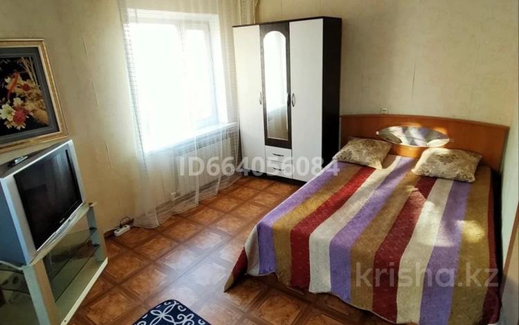 1-комнатная квартира · 60 м² · 4/5 этаж, Привокзальный-5 22 — С Гелюс заправкои за 2 500 ₸ в Атырау, мкр Привокзальный-5 — фото 2