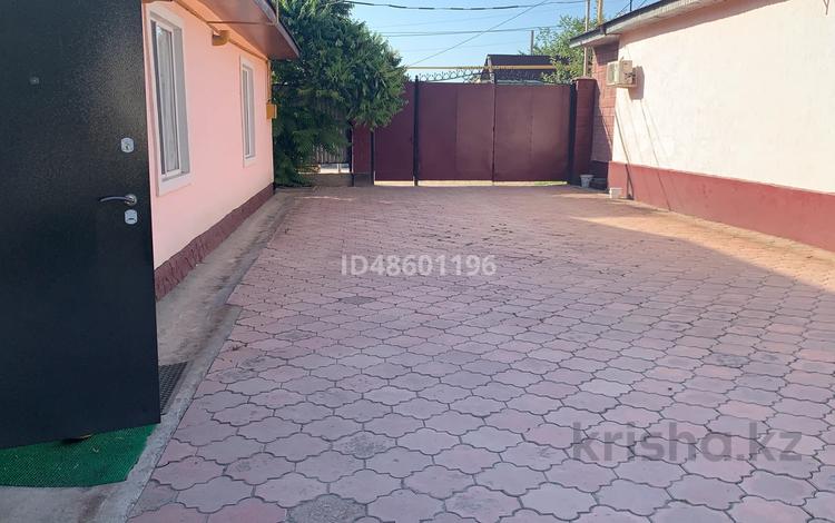 Жеке үй · 3 бөлме · 80 м² · 6 сот., мкр Шанырак-1 34, бағасы: 42 млн ₸ в Алматы, Алатауский р-н — фото 33