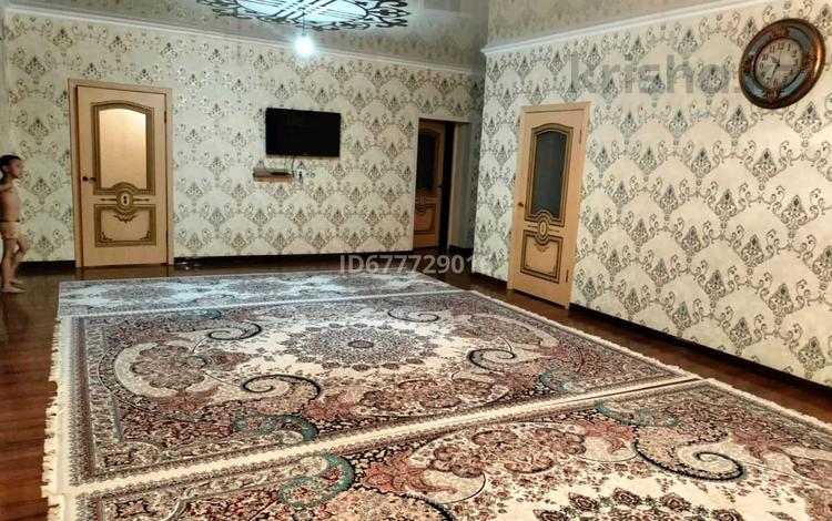 Отдельный дом • 6 комнат • 250 м² • 10 сот., Рысбеков 164 за 35 млн 〒 в Туркестане — фото 2