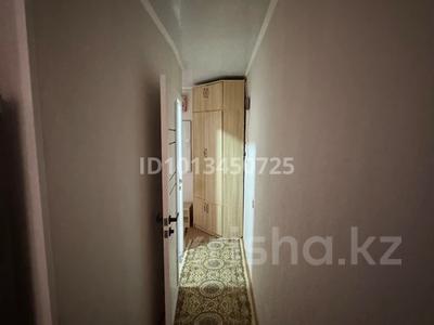 1-комнатная квартира · 100 м², Ы. Алтынсарин 28 — 24мектепке жакын бекзат магазининын жанында за 5.5 млн ₸ в Кентау
