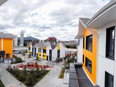 Дом · 4 комнаты · 130 м², Кенесары 45д за 100 000 〒 в Бурабае