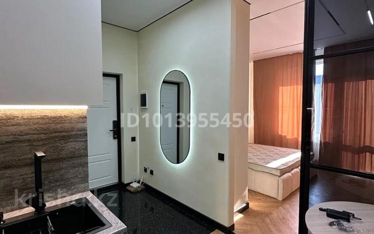 1-бөлмелі пәтер · 30 м² · 3/4 қабат, Көктем 43 — Алатауская трасса, ул. Коктем 43, бағасы: 250 000 ₸ в Алматы — фото 2