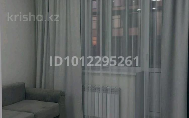 1-комнатная квартира · 40 м² · 1/5 этаж, Таншолпан 2/3 за 26 млн ₸ в Петропавловске — фото 2