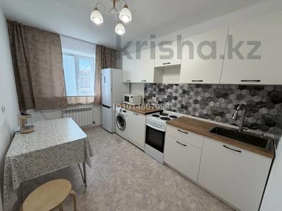 2-комнатная квартира · 60 м² · 5/8 этаж, Омарова 23/1 за 280 000 ₸ в Астане, Нура р-н