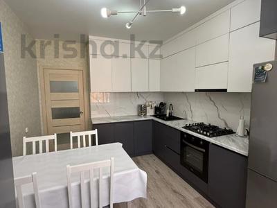 3-бөлмелі пәтер · 81.6 м² · 6/9 қабат, Микрорайон Береке 51, бағасы: 42.5 млн ₸ в Костанае