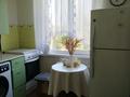 3-комнатная квартира · 60 м² · 3/4 этаж, Жандосова — Радостовца за 350 000 ₸ в Алматы, Бостандыкский р-н
