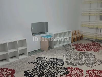 Кеңселер, дүкендер мен бутиктер, сұлулық салондары, медорталықтар мен дәріханалар, білім орталықтары, ойын-сауық, кабинеттер және жұмыс орындары · 80 м², бағасы: 280 000 〒 в 