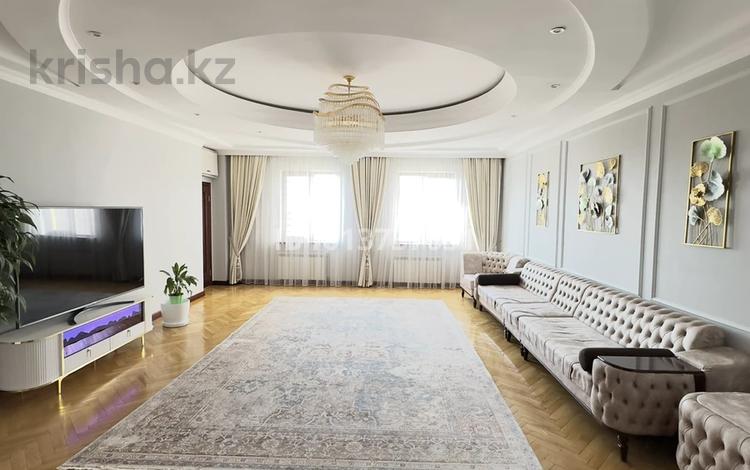 3-бөлмелі пәтер · 184 м² · 9/10 қабат, Кабанбай батыра 6/5, бағасы: 1 млн ₸ в Астане, Есильский р-н — фото 2