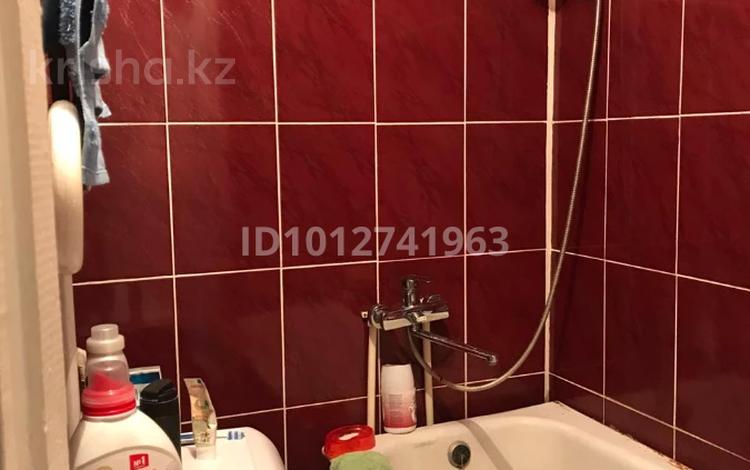1-бөлмелі пәтер · 31 м² · 2/5 қабат, мкр Юго-Восток, Дюсембекова 37, бағасы: 13.4 млн ₸ в Караганде, Казыбек би р-н — фото 2