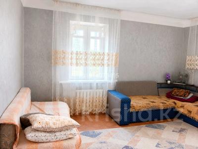 1-комнатная квартира · 34 м² · 2/2 этаж, Караменде-би 24 — Район 4школы, военкомат за 10 000 ₸ в Балхаше