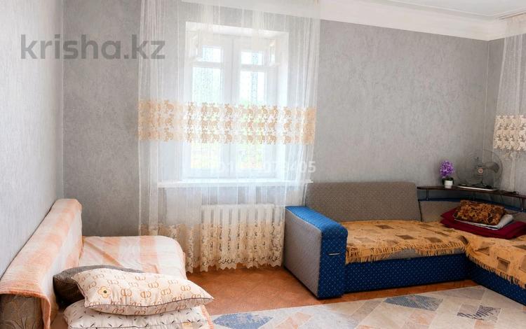 1-комнатная квартира · 34 м² · 2/2 этаж, Караменде-би 24 — Район 4школы, военкомат за 10 000 ₸ в Балхаше — фото 8