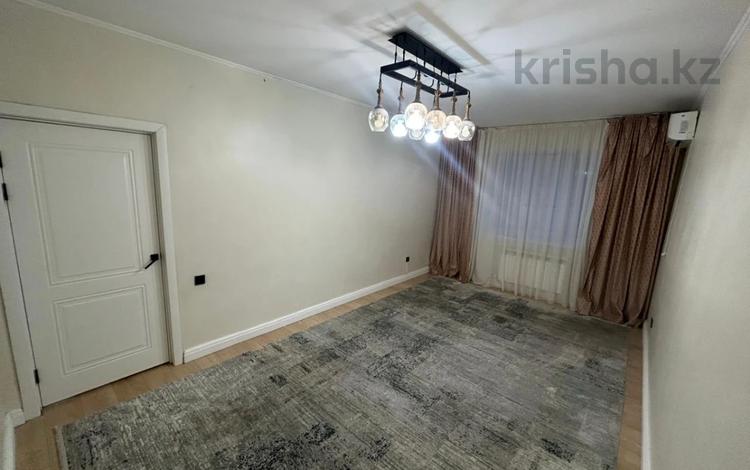 3-бөлмелі пәтер · 85 м² · 5/9 қабат, Алтын орда ш/а., бағасы: 26.5 млн ₸ в Актобе, мкр. Алтын орда — фото 2
