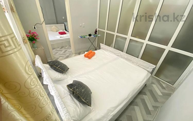 2-бөлмелі пәтер · 65 м² · 6/17 қабат, Толе би 185А — Толе би Ауезова Жарокова.. Байзакова, бағасы: 25 000 ₸ в Алматы, Алмалинский р-н — фото 2