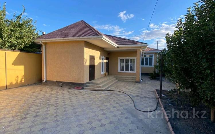 Отдельный дом · 2 комнаты · 140 м² · 4.8 сот., мкр Рембаза, Кабрахим Омараров за 40 млн 〒 в Атырау — фото 2