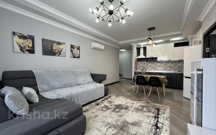 2-комнатная квартира · 90 м² · 14/20 этаж, мкр Самал-2 33А — Мендикулова-Снегина за 600 000 ₸ в Алматы, Медеуский р-н — фото 2