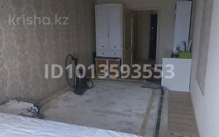 1-комнатная квартира · 60 м² · 5/6 этаж, мкр 12, богенбай батыр 32 за 20 млн ₸ в Актобе — фото 2