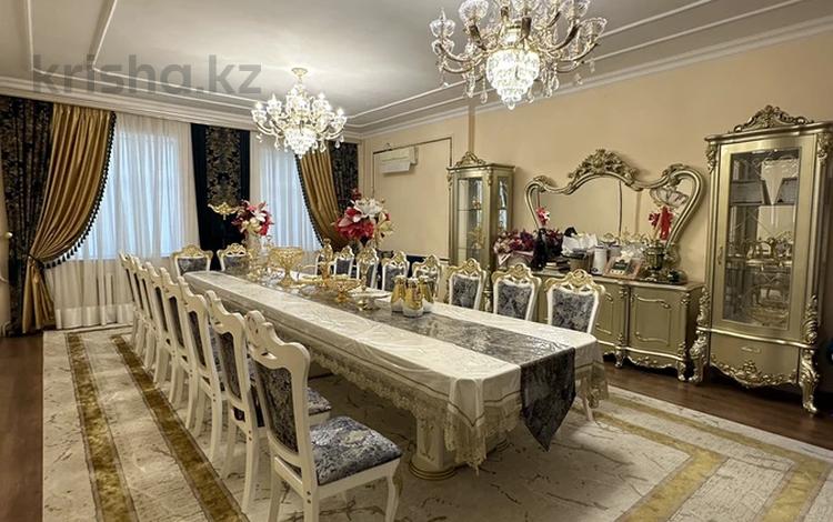 Жеке үй · 18 бөлме · 750 м² · 10 жүзд., Тараз ш/а 100 — «Хорошее место, расположенное по центру вдоль дороги.», бағасы: 230 млн ₸ в Шымкенте, Аль-Фарабийский р-н — фото 2