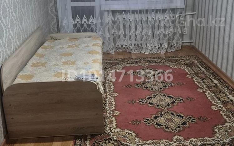 2-комнатная квартира · 42 м² · 3/5 этаж, 6й микрорайон 35 — Не далеко от вокзала за 155 000 ₸ в Караганде, Казыбек би р-н — фото 2